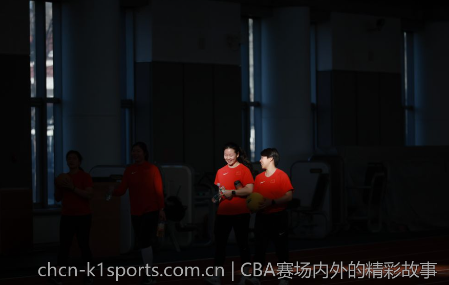 CBA赛场内外的精彩故事