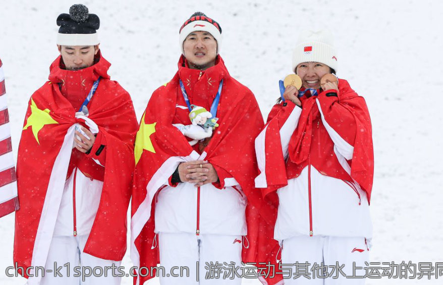游泳运动与其他水上运动的异同分析